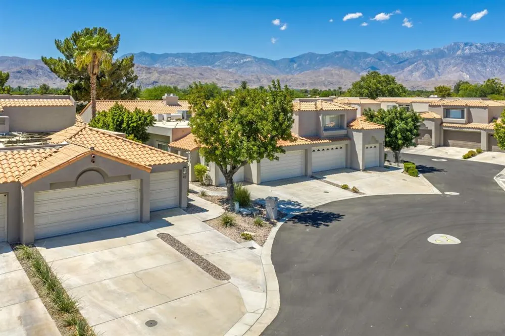 49 Pebble Beach Drive Rancho Mirage, CA 92270