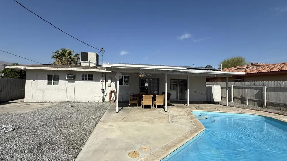 43700 Buena Circle Palm Desert, CA 92260