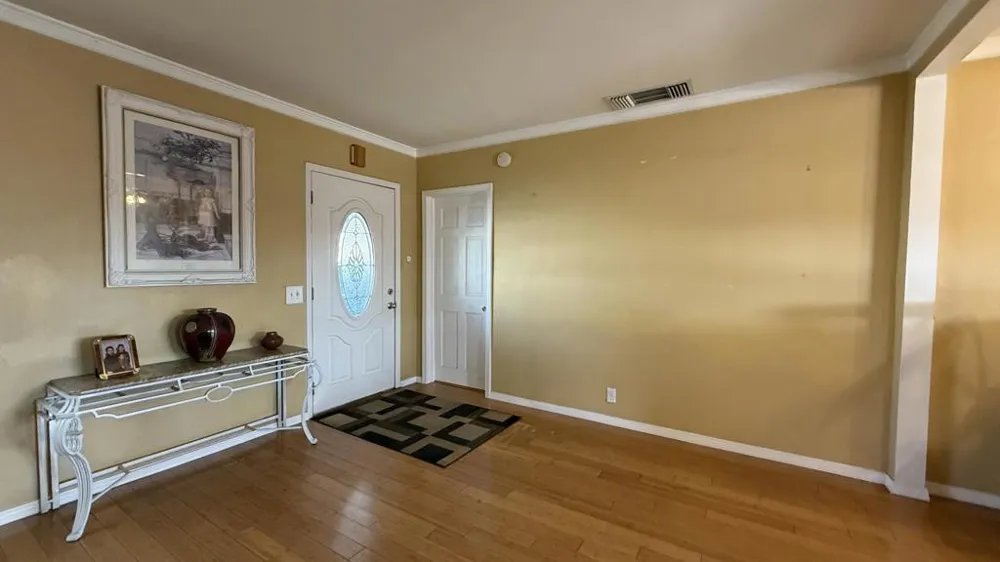 43700 Buena Circle Palm Desert, CA 92260