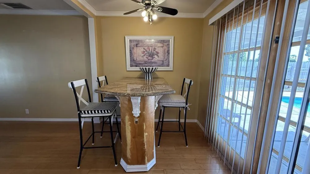 43700 Buena Circle Palm Desert, CA 92260