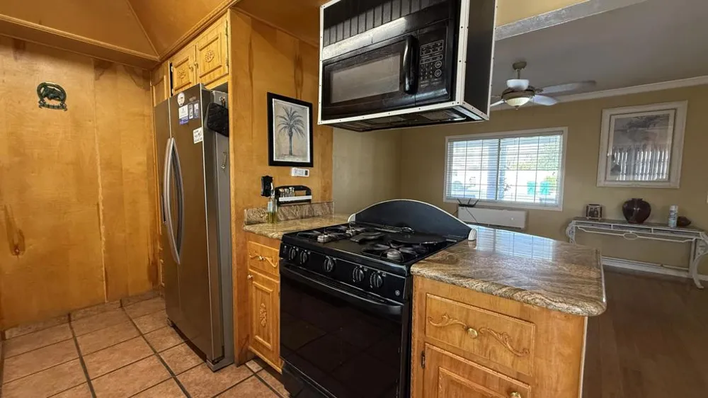 43700 Buena Circle Palm Desert, CA 92260