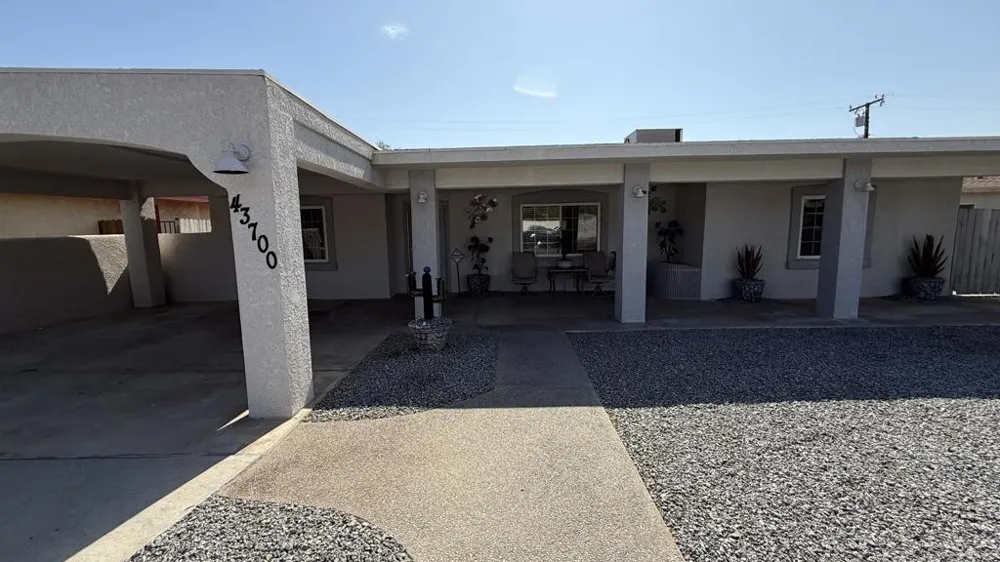 43700 Buena Circle Palm Desert, CA 92260