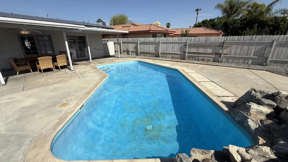 43700 Buena Circle Palm Desert, CA 92260