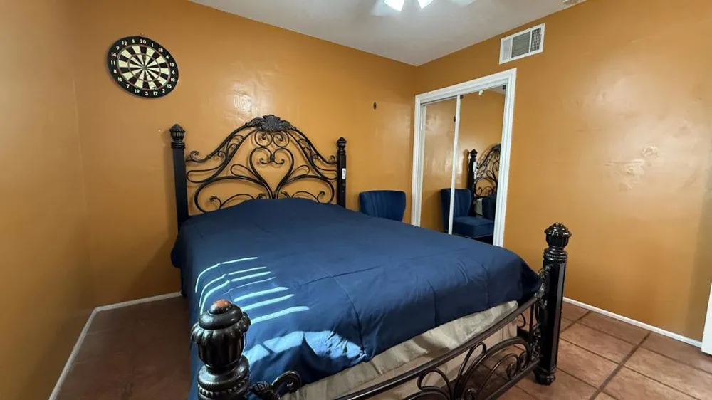 43700 Buena Circle Palm Desert, CA 92260