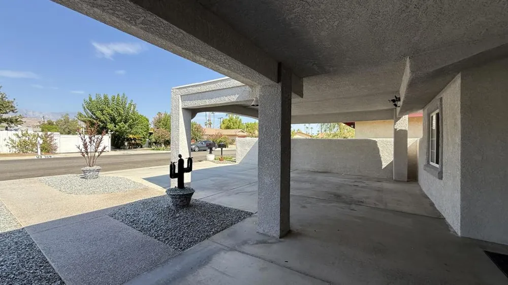 43700 Buena Circle Palm Desert, CA 92260