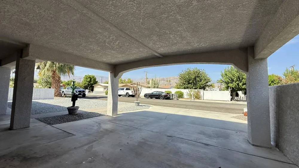 43700 Buena Circle Palm Desert, CA 92260