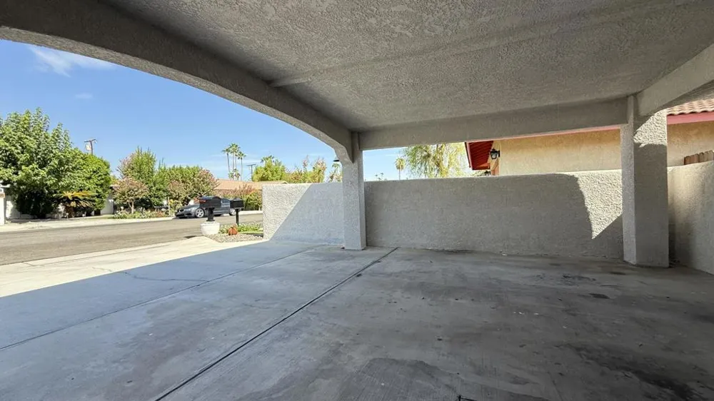 43700 Buena Circle Palm Desert, CA 92260
