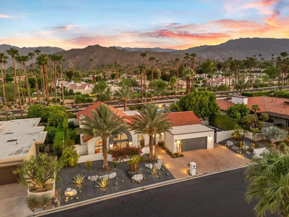 73575 Agave Lane Palm Desert, CA 92260