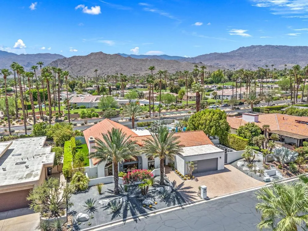 73575 Agave Lane Palm Desert, CA 92260