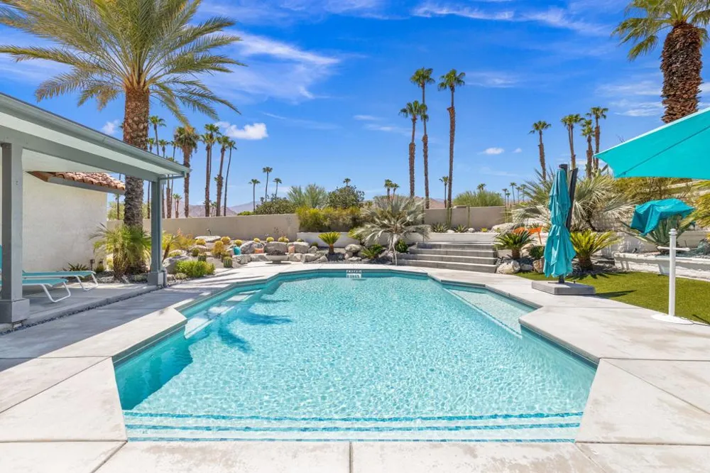 73575 Agave Lane Palm Desert, CA 92260