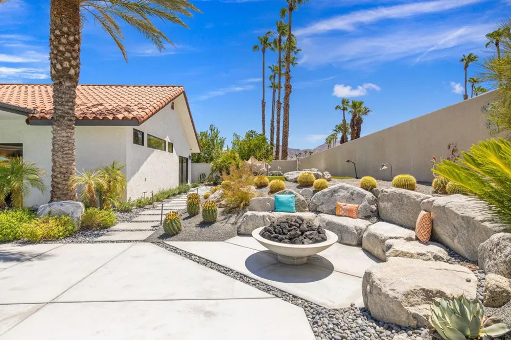 73575 Agave Lane Palm Desert, CA 92260