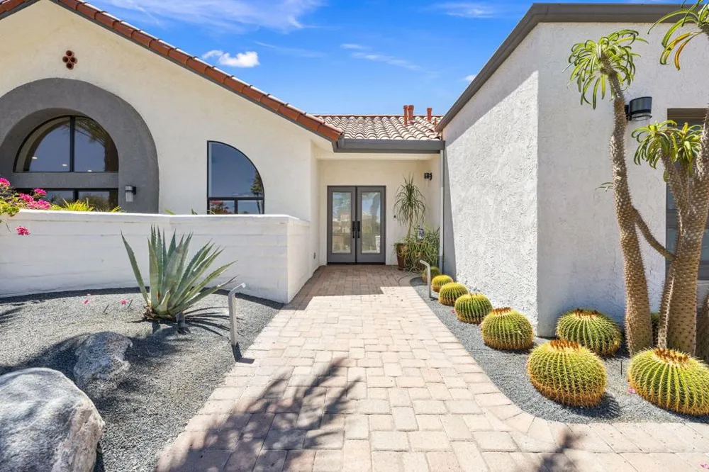 73575 Agave Lane Palm Desert, CA 92260