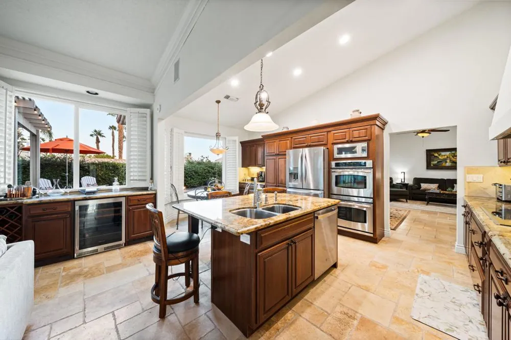 370 Cypress Point Drive Palm Desert, CA 92211