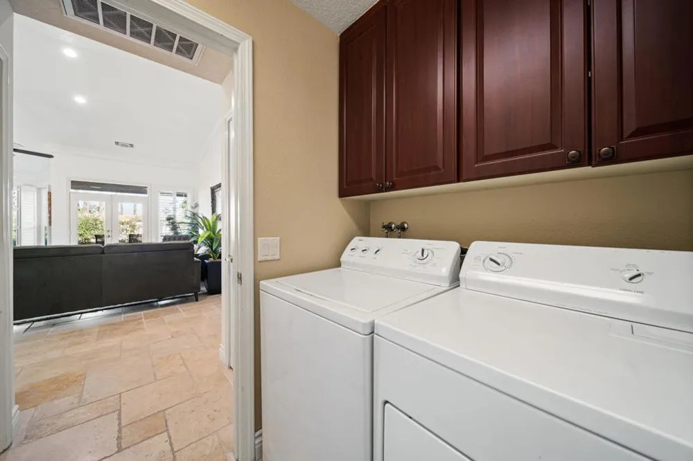 370 Cypress Point Drive Palm Desert, CA 92211