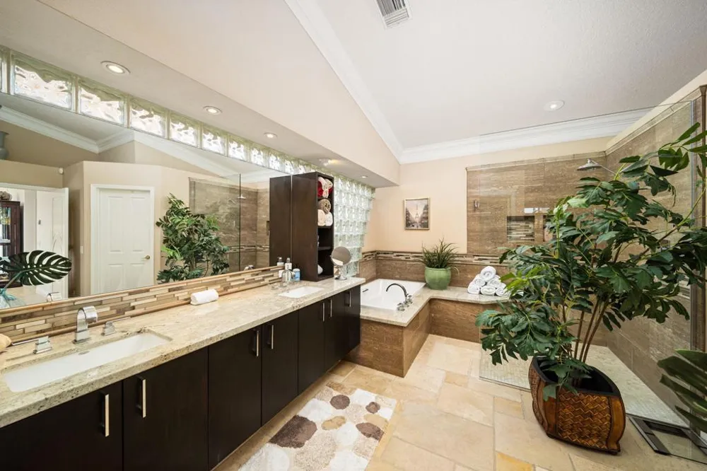 370 Cypress Point Drive Palm Desert, CA 92211