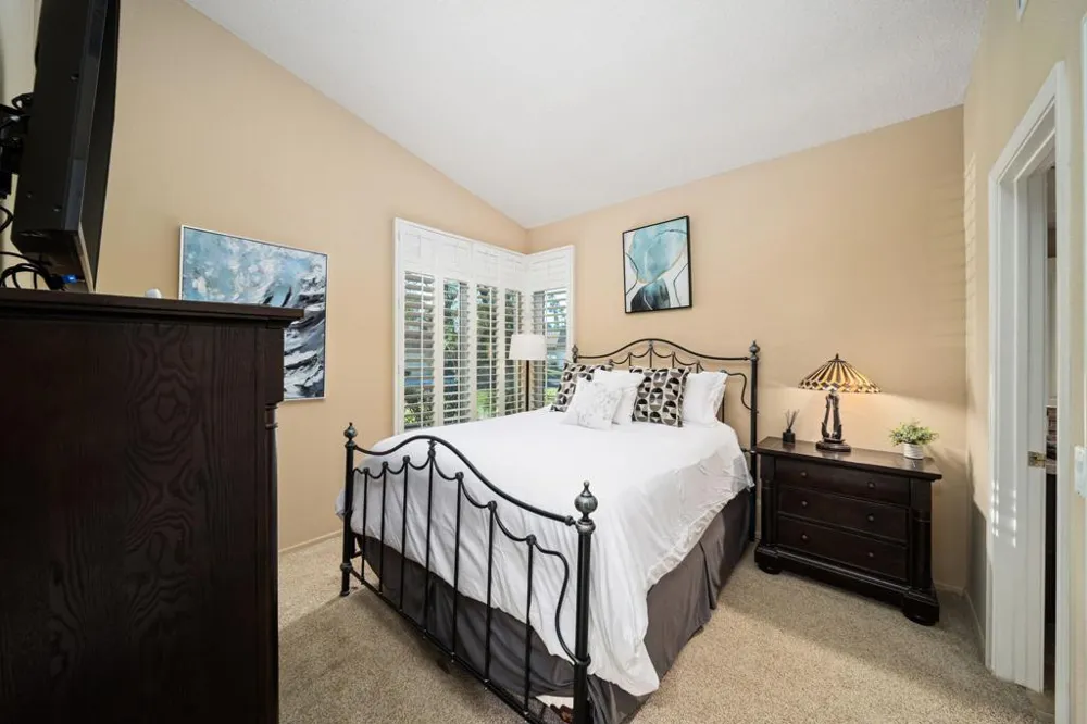 370 Cypress Point Drive Palm Desert, CA 92211