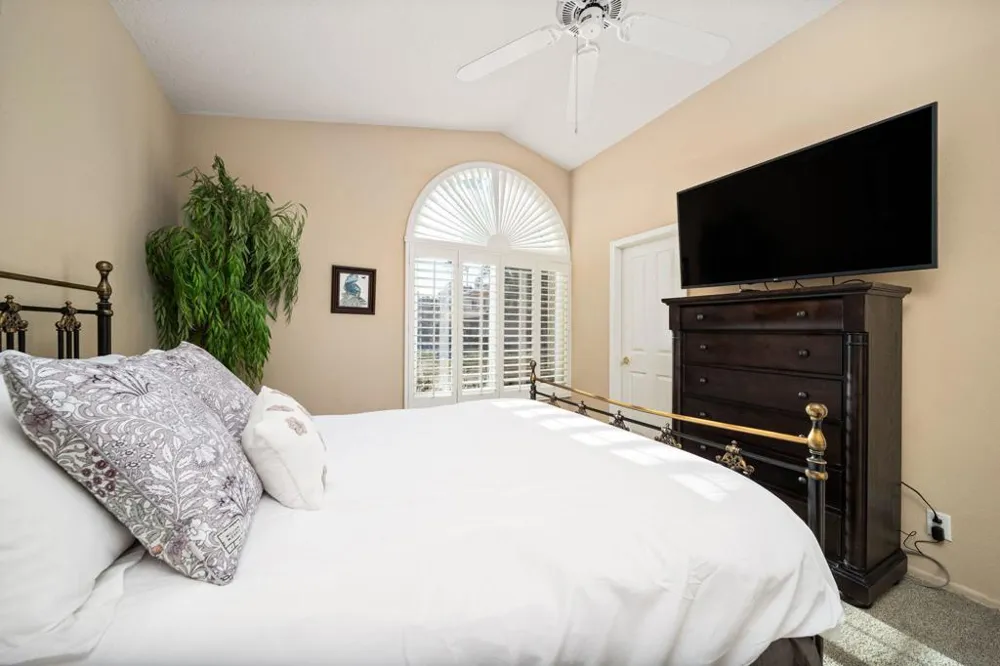 370 Cypress Point Drive Palm Desert, CA 92211