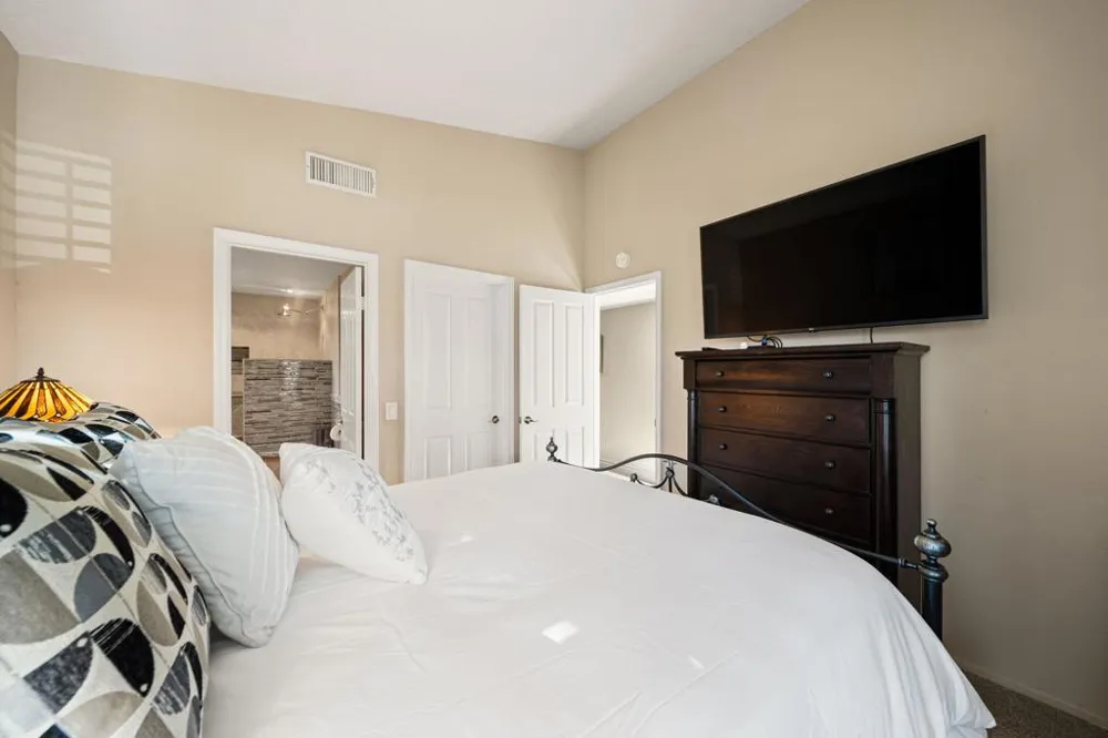 370 Cypress Point Drive Palm Desert, CA 92211