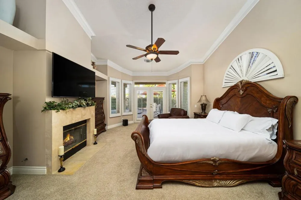 370 Cypress Point Drive Palm Desert, CA 92211