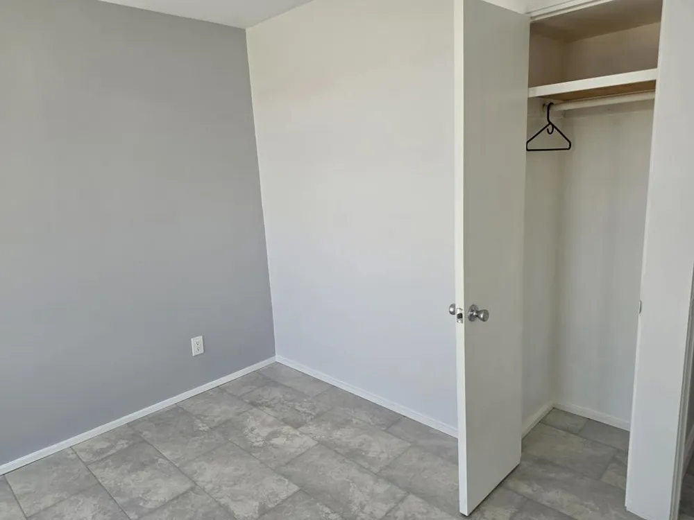735 E Louise Drive Palm Springs, CA 92262