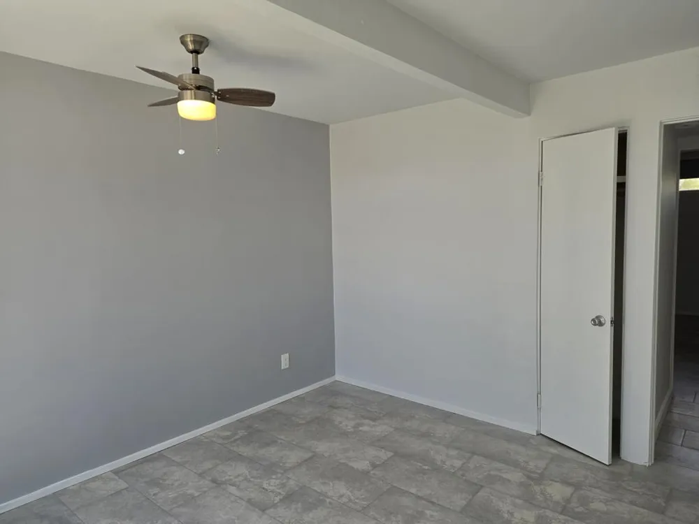 735 E Louise Drive Palm Springs, CA 92262