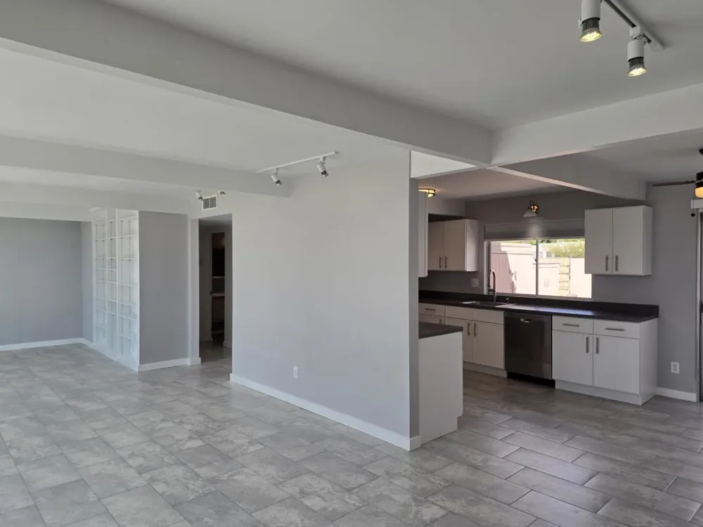 735 E Louise Drive Palm Springs, CA 92262