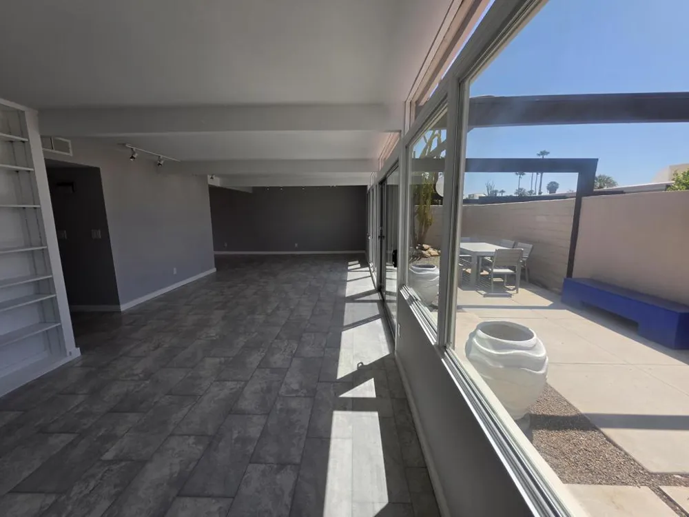 735 E Louise Drive Palm Springs, CA 92262