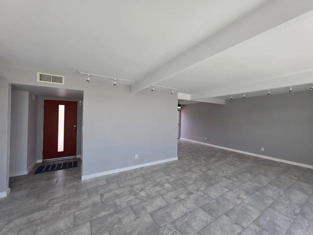 735 E Louise Drive Palm Springs, CA 92262