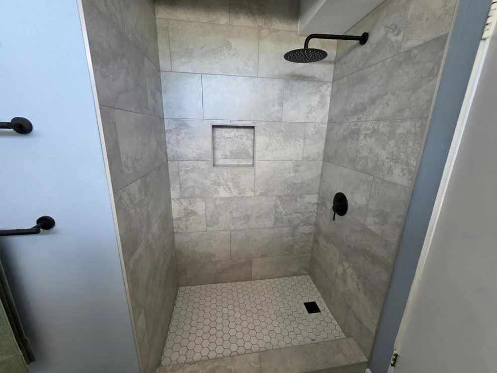 735 E Louise Drive Palm Springs, CA 92262
