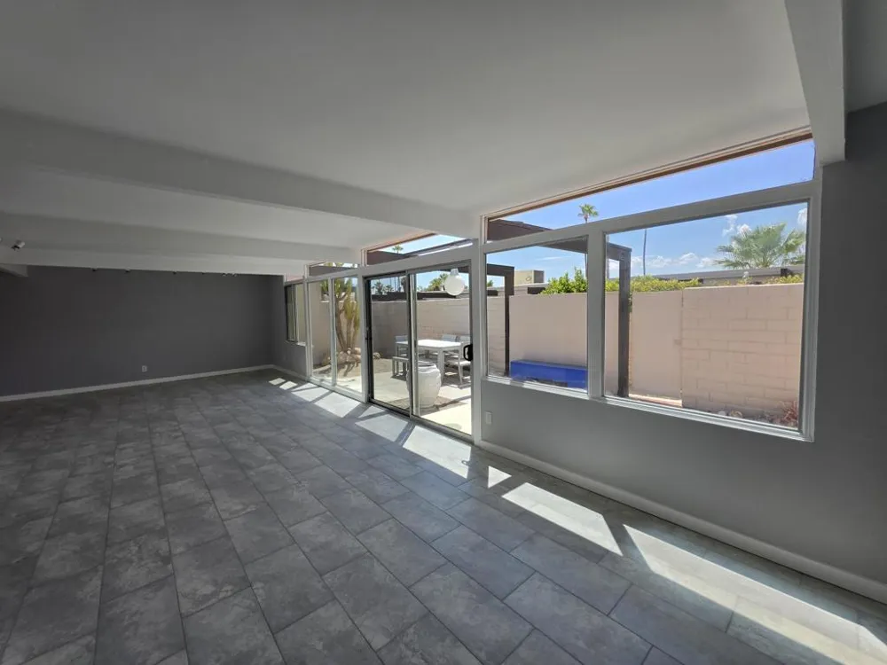 735 E Louise Drive Palm Springs, CA 92262