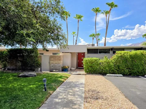 723 E Louise Drive