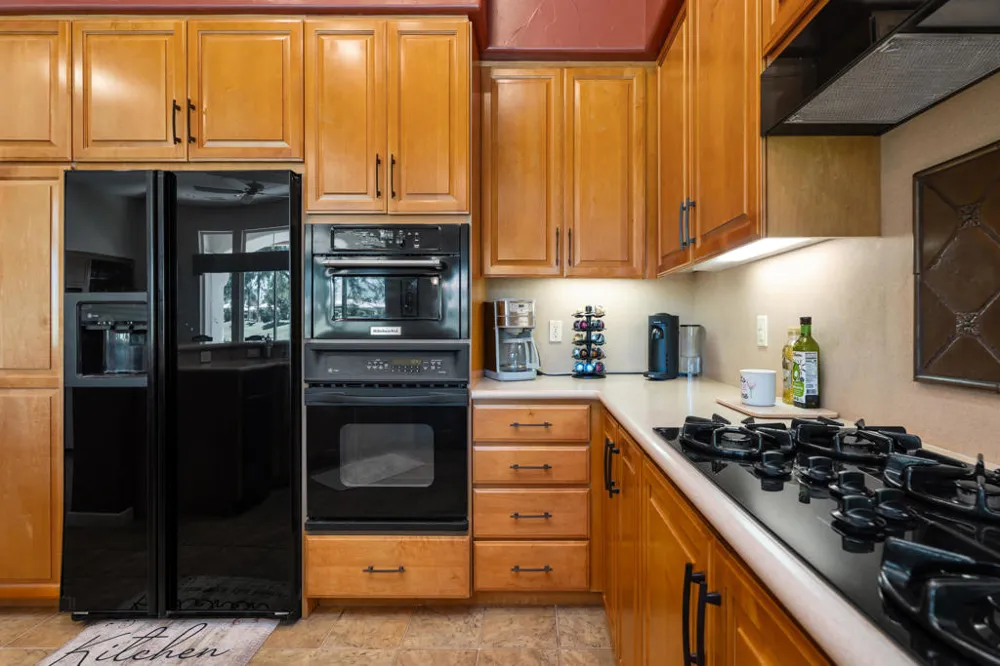 883 Mesa Grande Drive Palm Desert, CA 92211
