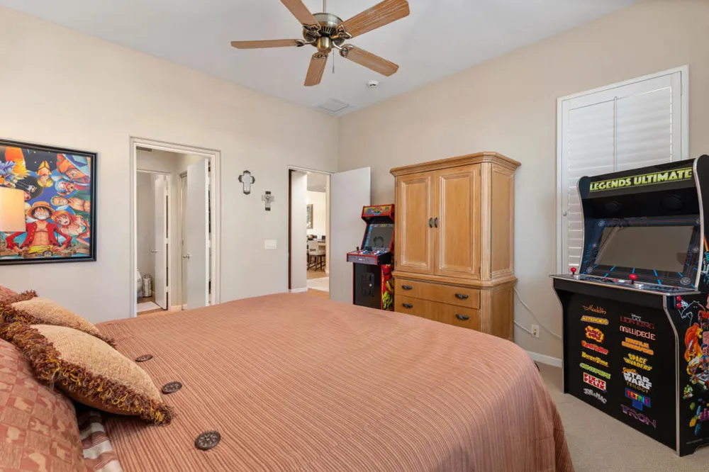 883 Mesa Grande Drive Palm Desert, CA 92211