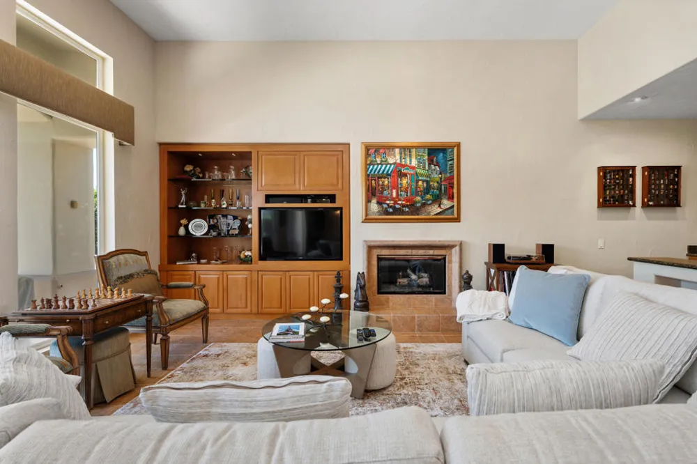 883 Mesa Grande Drive Palm Desert, CA 92211