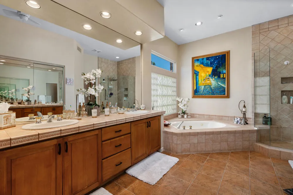 883 Mesa Grande Drive Palm Desert, CA 92211