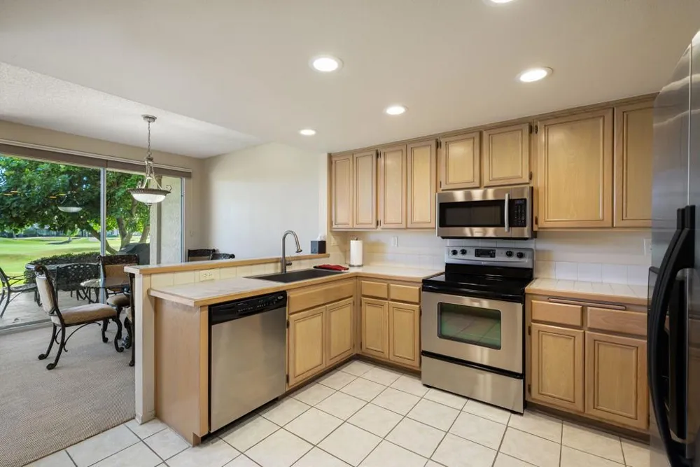 55296 Laurel La Quinta, CA 92253