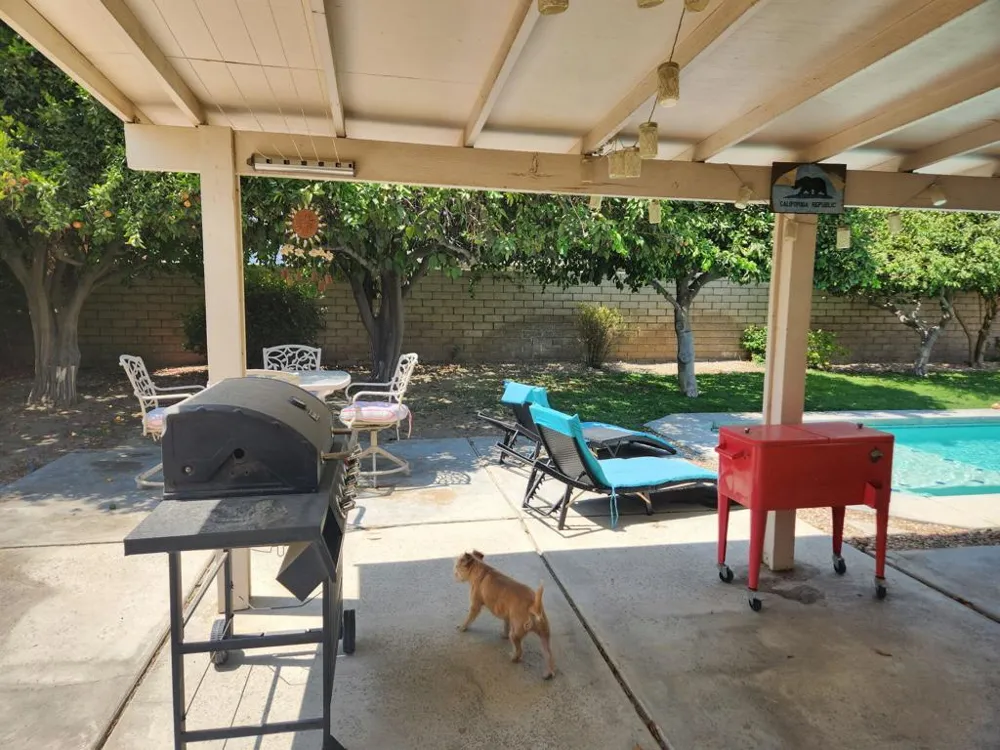 43101 Balsam Lane Palm Desert, CA 92260