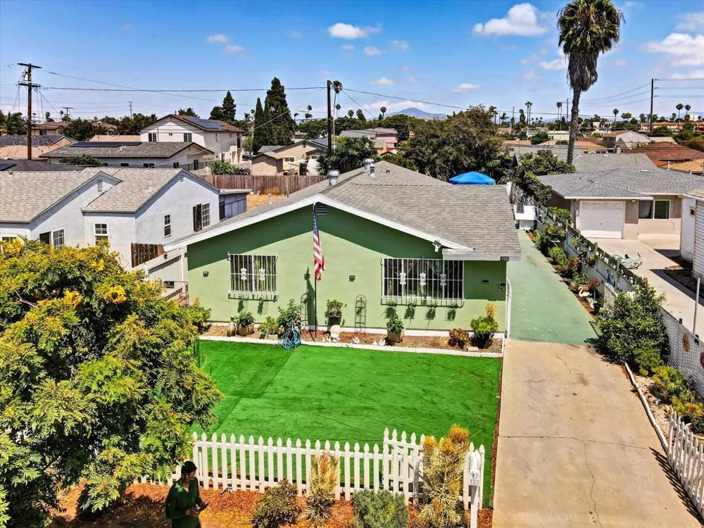 135 Woodlawn Avenue Chula Vista, CA 91910