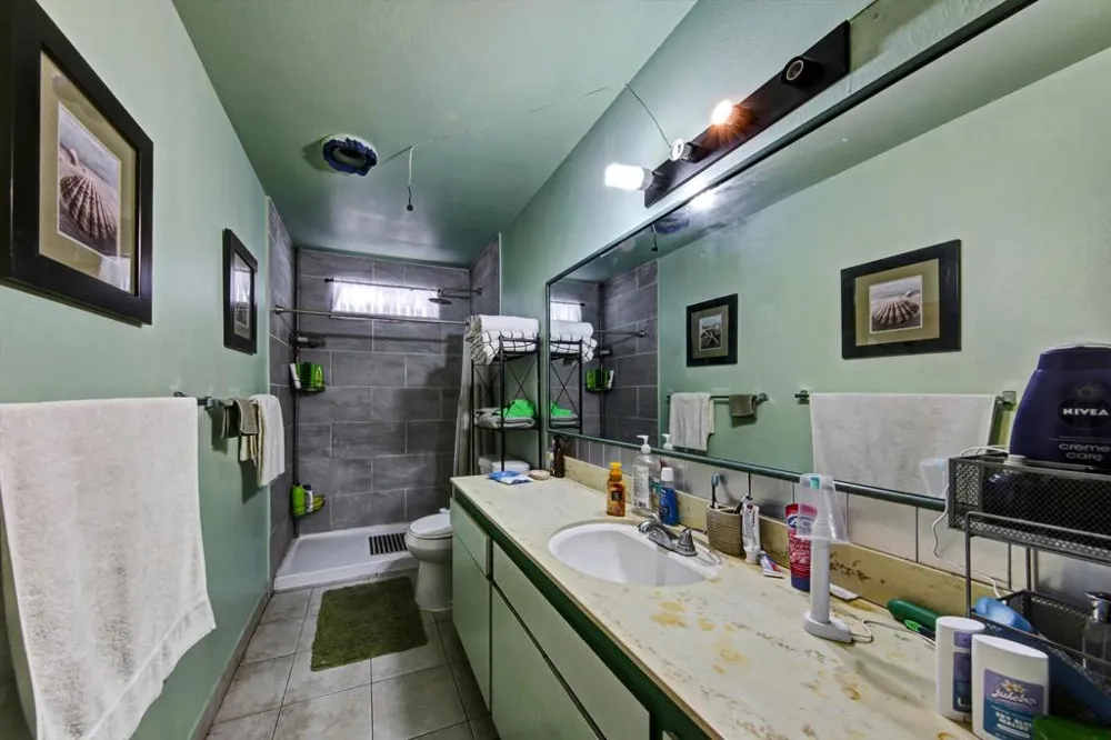 135 Woodlawn Avenue Chula Vista, CA 91910