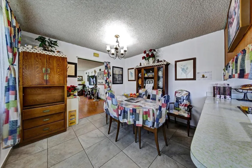 135 Woodlawn Avenue Chula Vista, CA 91910