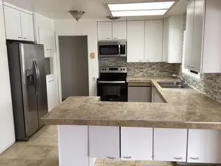 42300 Wisconsin Avenue Palm Desert, CA 92211