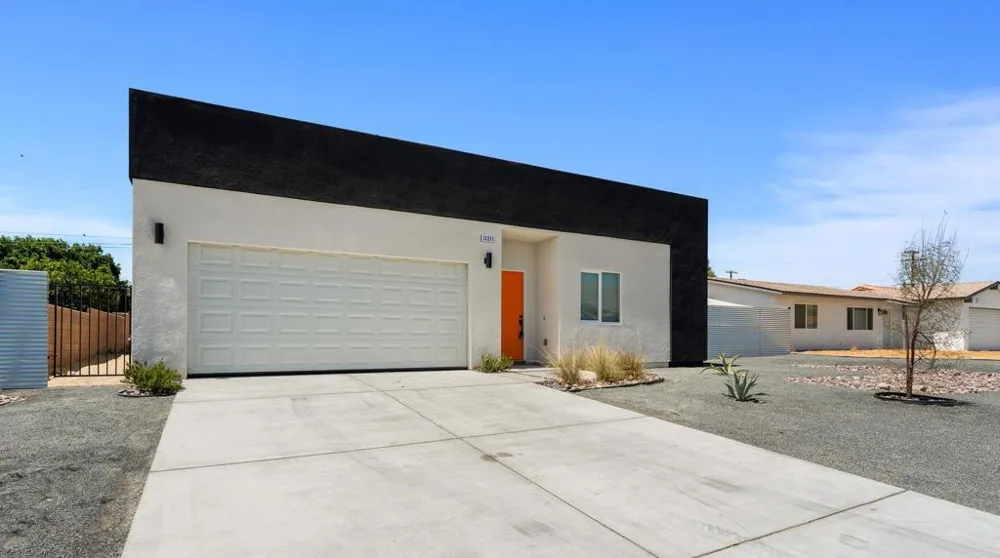 66 San Carlos Road Desert Hot Springs, CA 92240