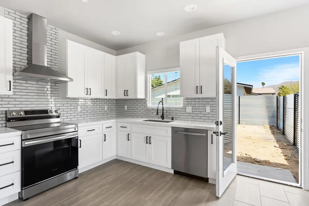 66 San Carlos Road Desert Hot Springs, CA 92240