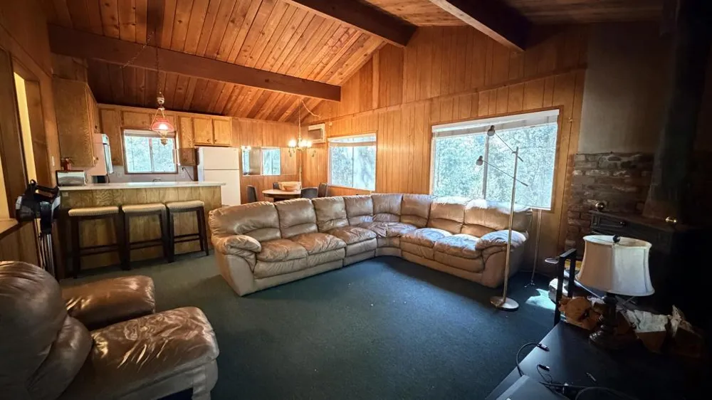 52111 Acorn Lane Idyllwild, CA 92549