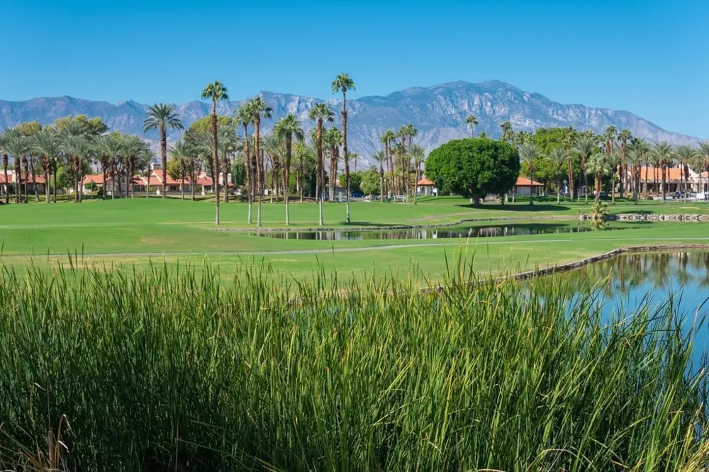 326 Vista Royale Drive Palm Desert, CA 92211