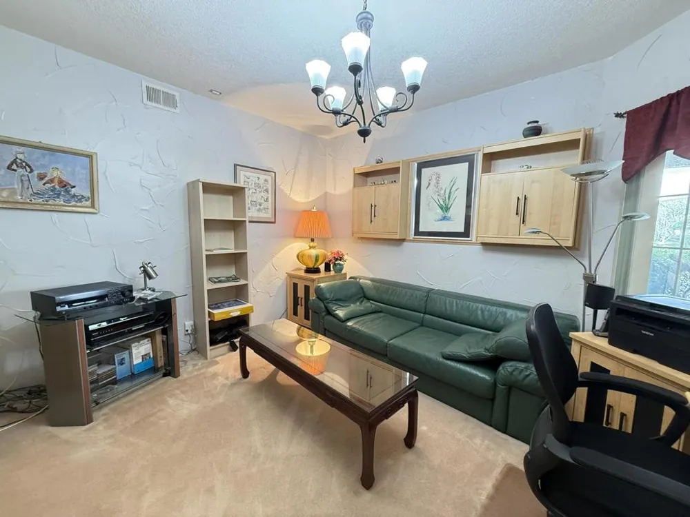 326 Vista Royale Drive Palm Desert, CA 92211