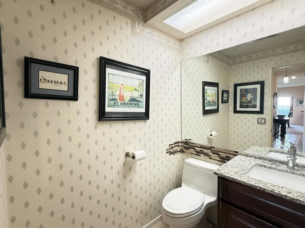 326 Vista Royale Drive Palm Desert, CA 92211
