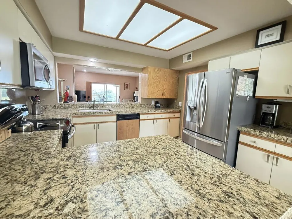 326 Vista Royale Drive Palm Desert, CA 92211