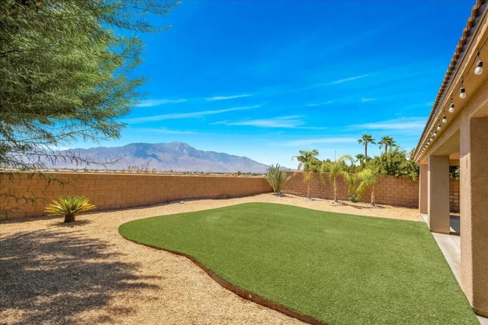 65454 Via Del Sol Desert Hot Springs, CA 92240