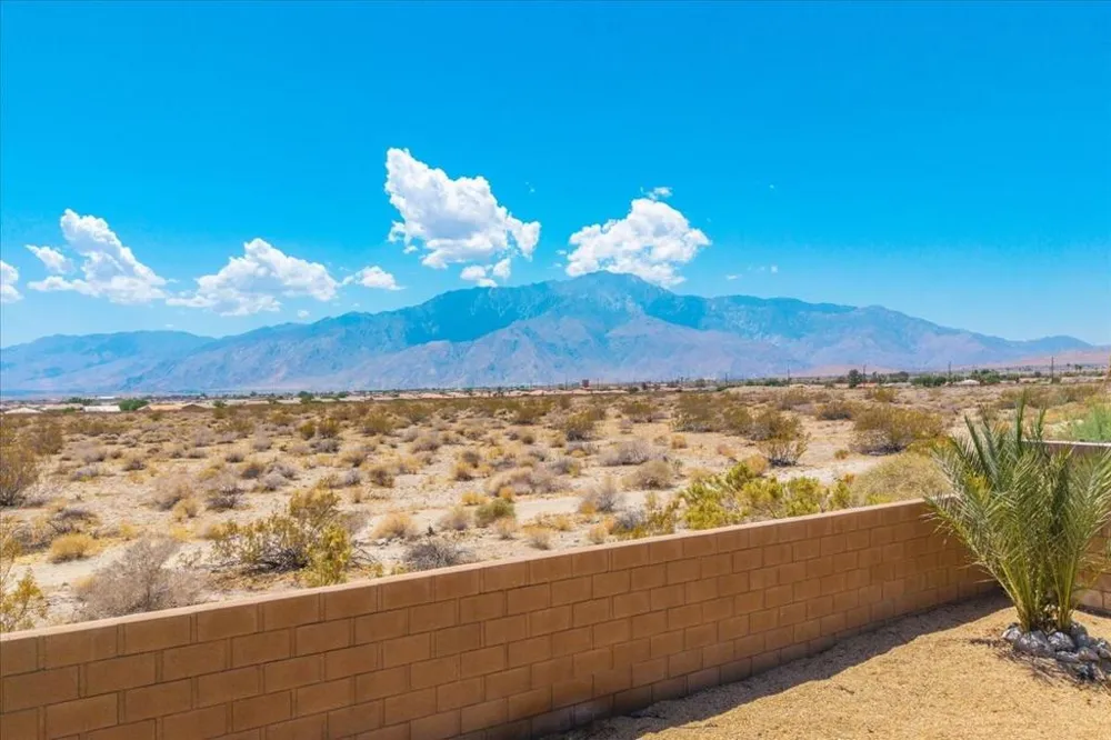 65454 Via Del Sol Desert Hot Springs, CA 92240